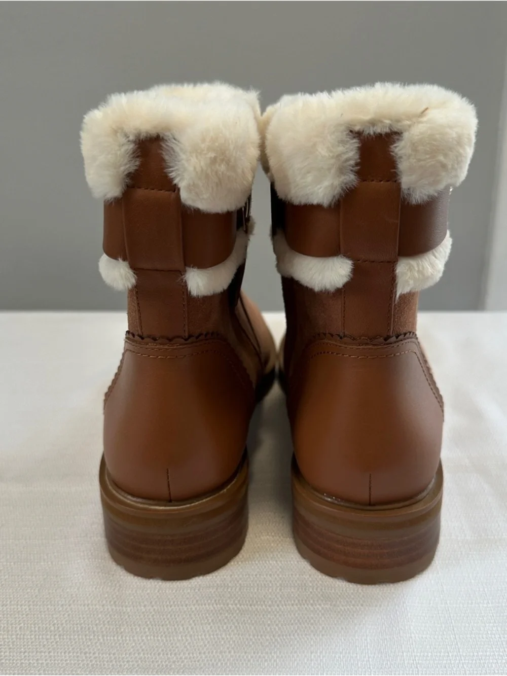 Kate Spade Bailee Winter‎ Boots Womens 9 Brown Sueded Faux Fur Lined Booties
